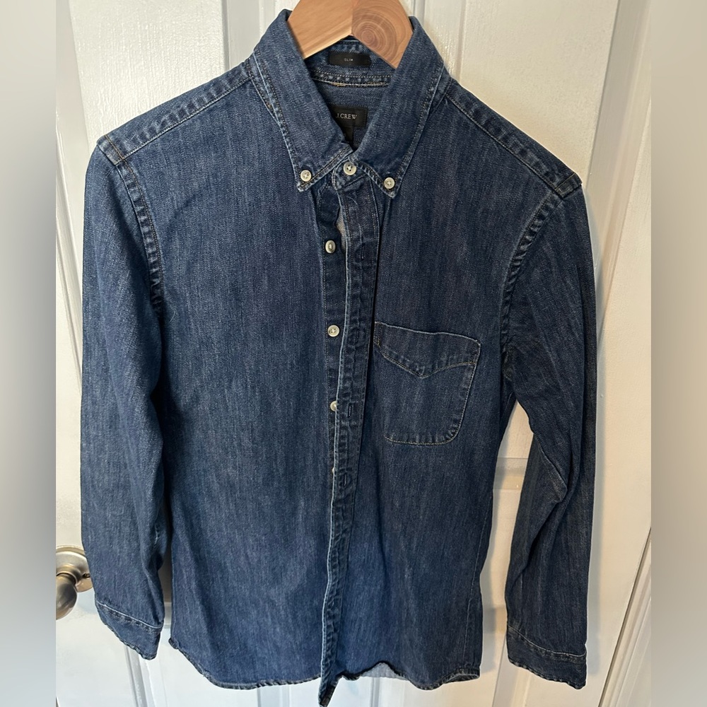 J. Crew Men’s Slim Fit Blue Denim Button Down Size Small in Amazing Condition